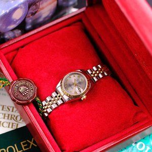 LADY ROLEX DATEJUST GREY ROMAN DIAL FLUTED 26MM WATCH W/ ORIGINAL BOX & PAPERS